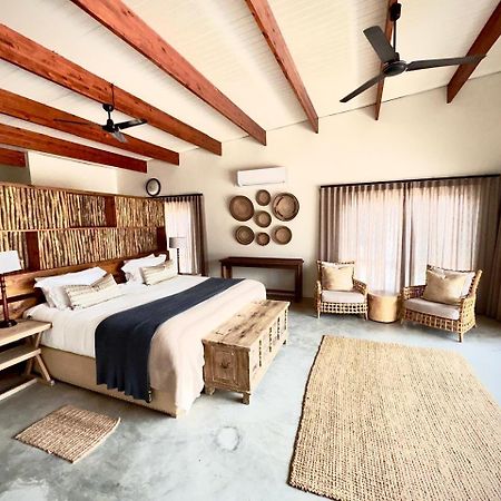 Mananga Bush Villa สกูกูซา ภายนอก รูปภาพ